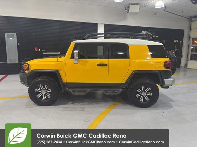 Used 2007 Toyota FJ Cruiser 4WD image 5