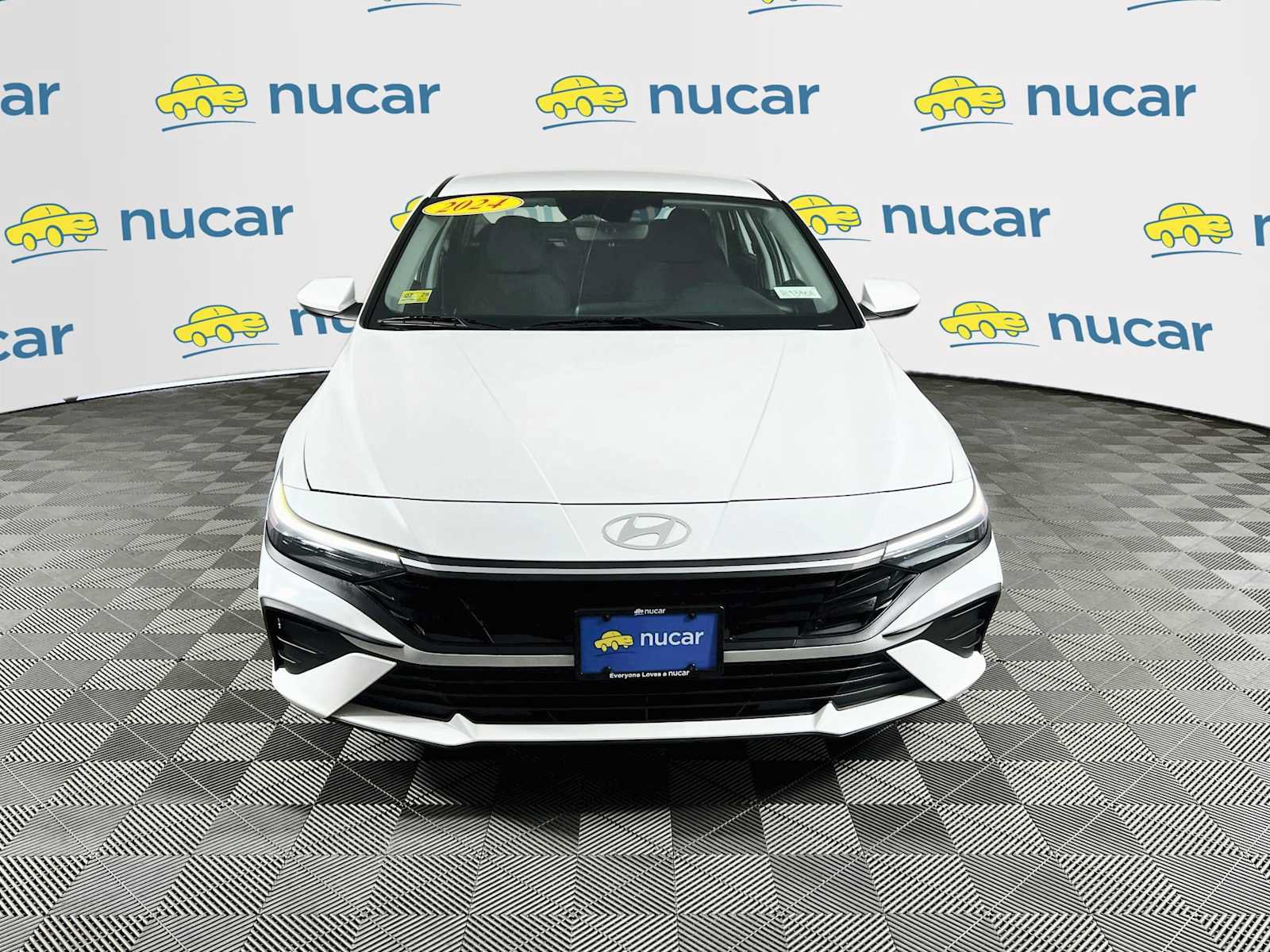 Certified 2024 Hyundai Elantra SEL FWD image 2