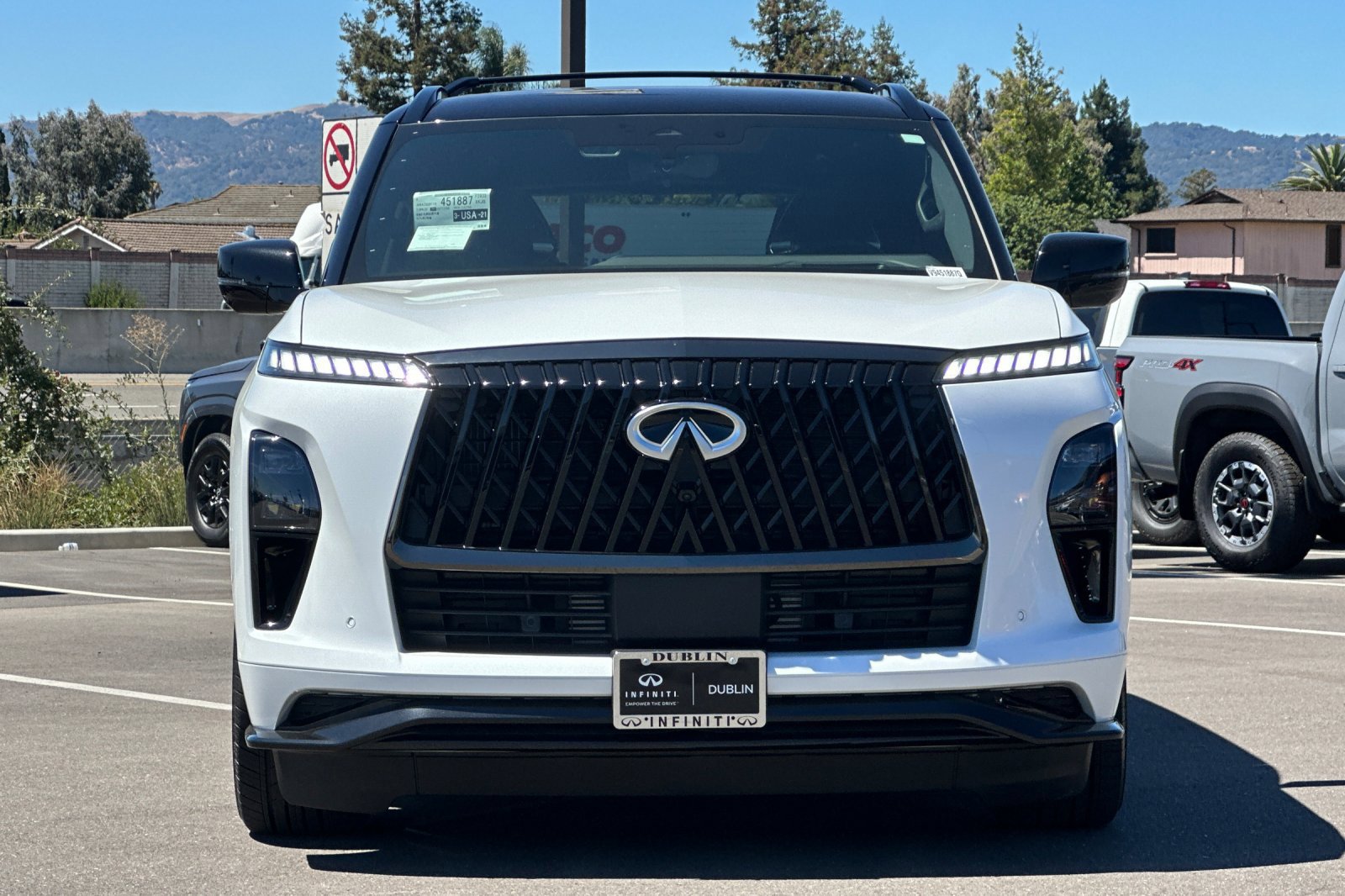 New 2027 INFINITI QX80 Sensory w/ Sport Exterior Package AWD/4WD image 9
