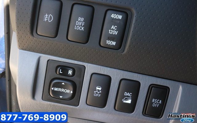 Used 2015 Toyota Tacoma TRD Pro image 24