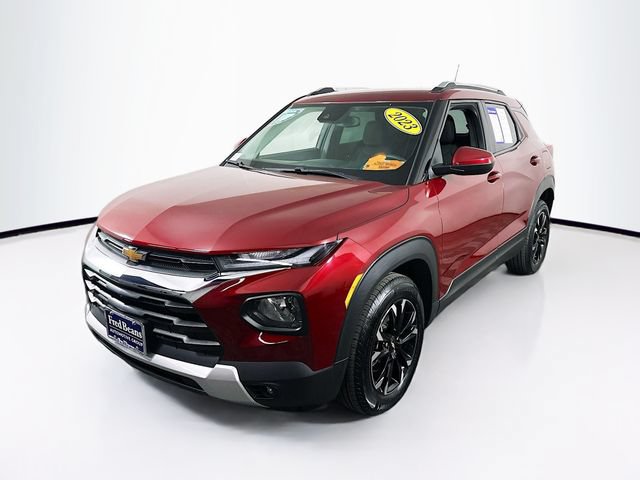Used 2023 Chevrolet TrailBlazer LT w/ Convenience Package FWD image 3