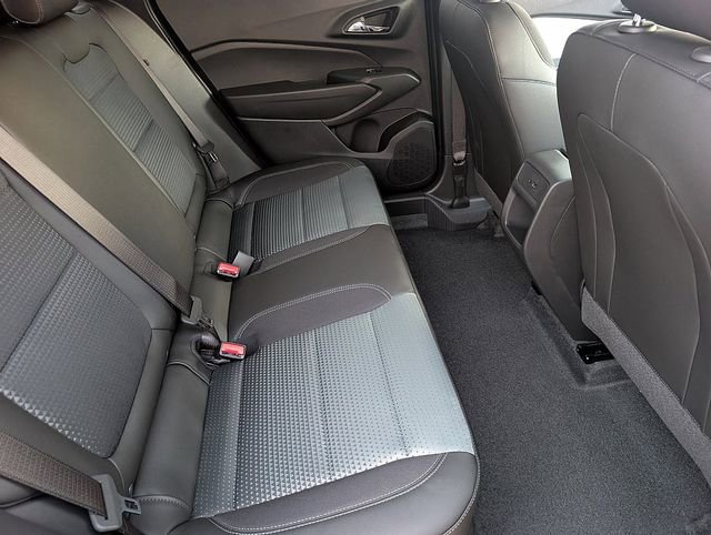 New 2026 Chevrolet Trax LT FWD image 13