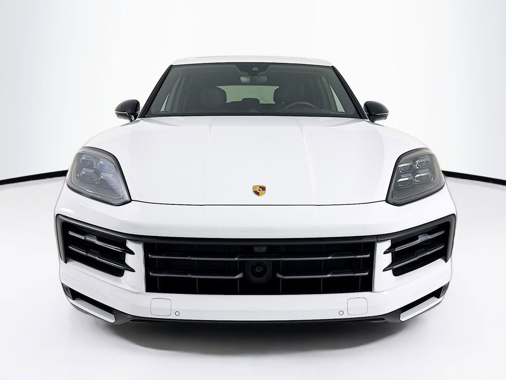 Certified 2025 Porsche Cayenne E-Hybrid image 6