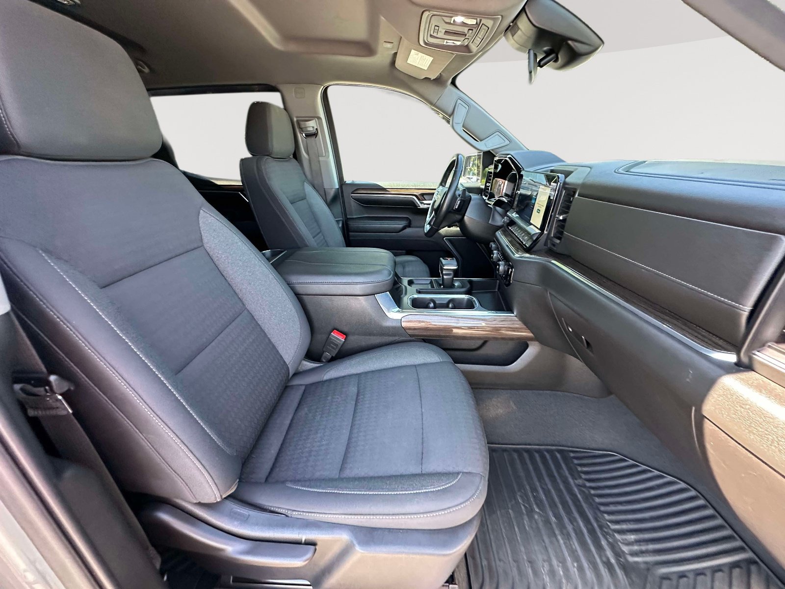 Used 2023 Chevrolet Silverado 1500 LT w/ All Star Edition Plus AWD/4WD image 26