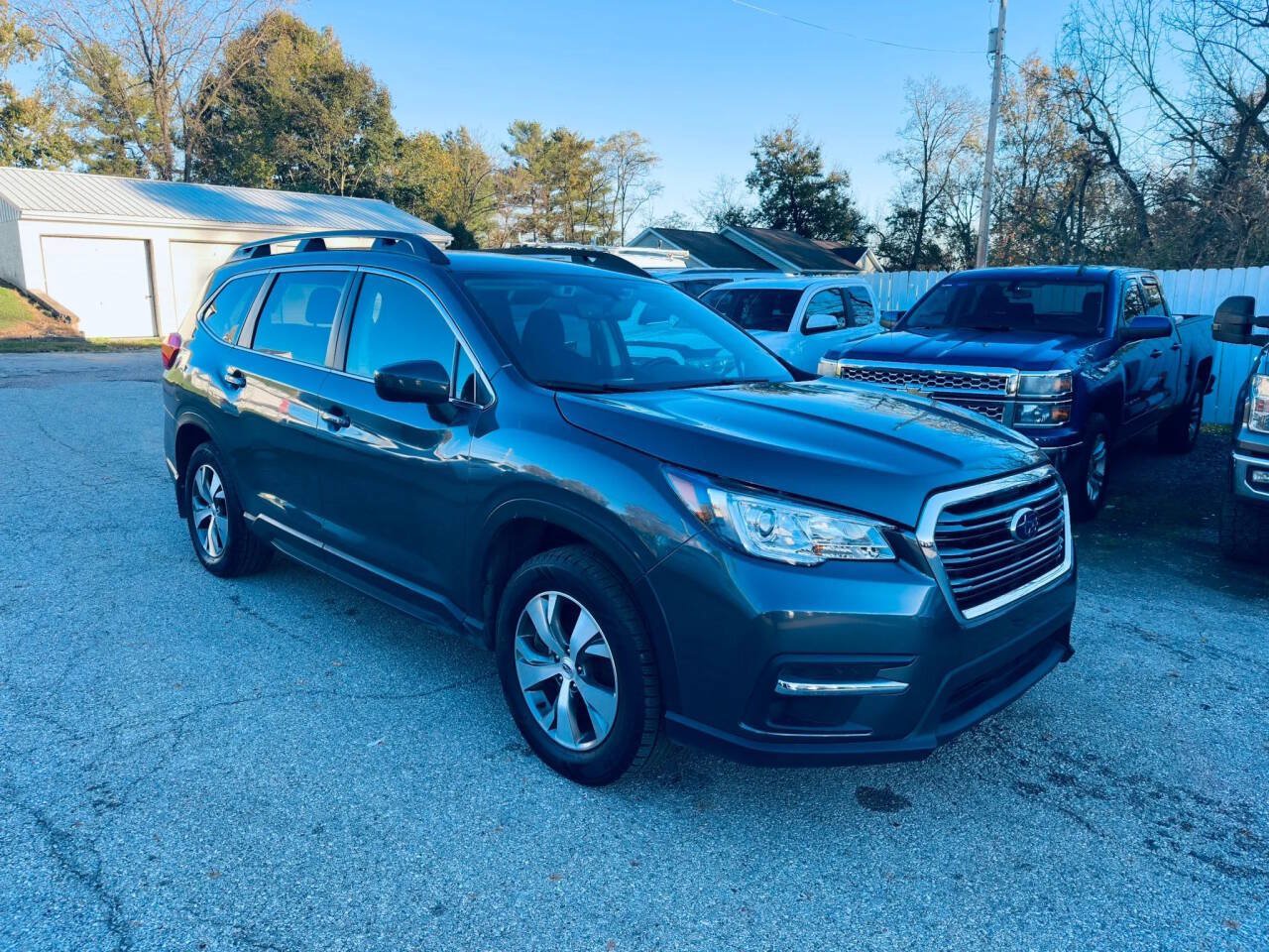 Used 2019 Subaru Ascent Premium w/ Popular Package #2A AWD/4WD image 3