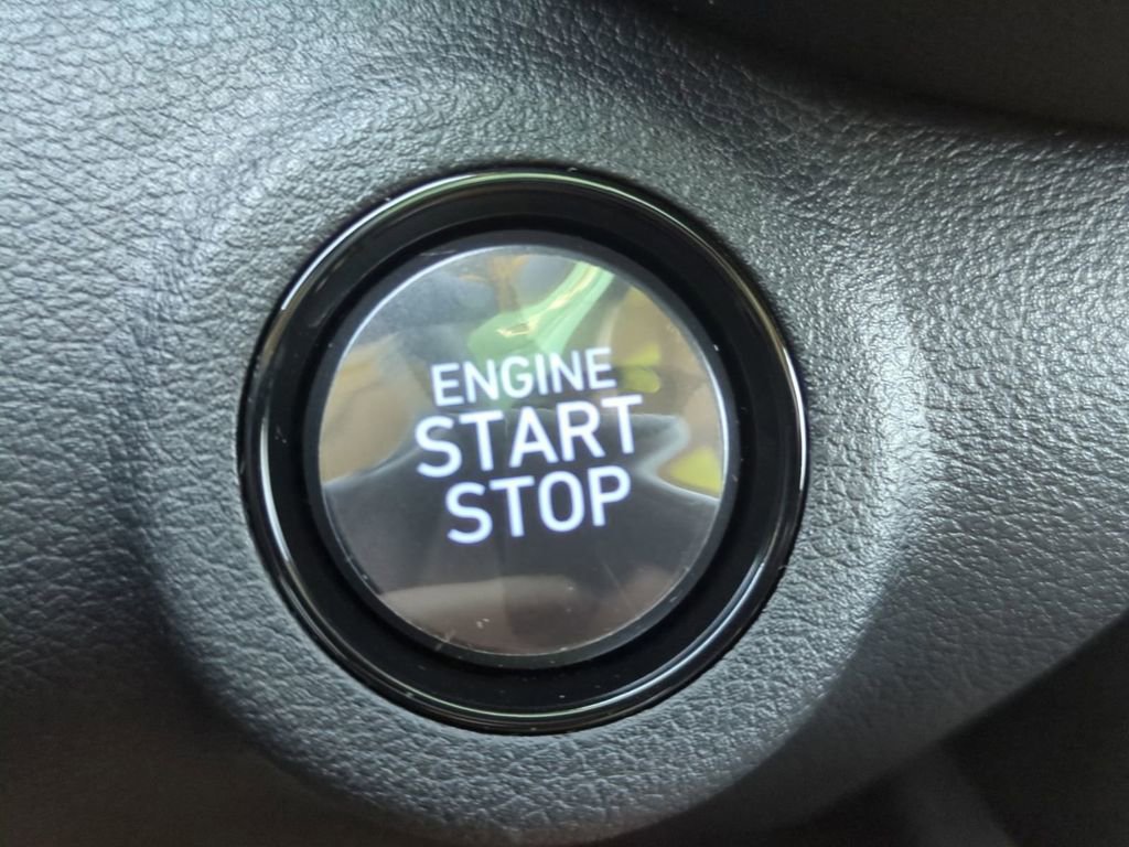 New 2026 Hyundai Venue SEL image 37