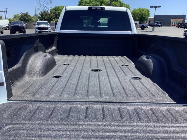 New 2026 RAM 3500 Big Horn AWD/4WD image 33