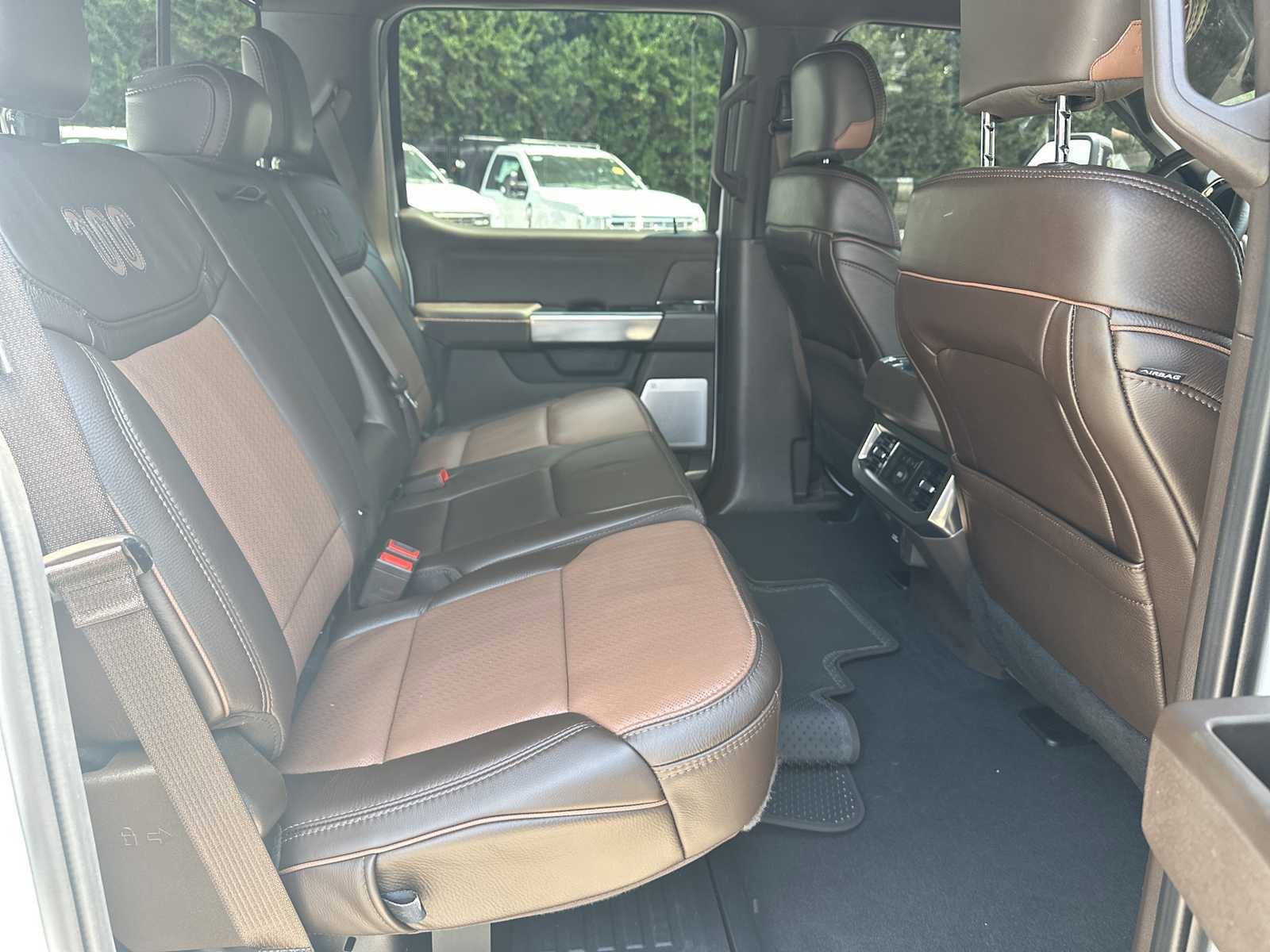 Used 2025 Ford F250 King Ranch w/ Chrome Package image 28