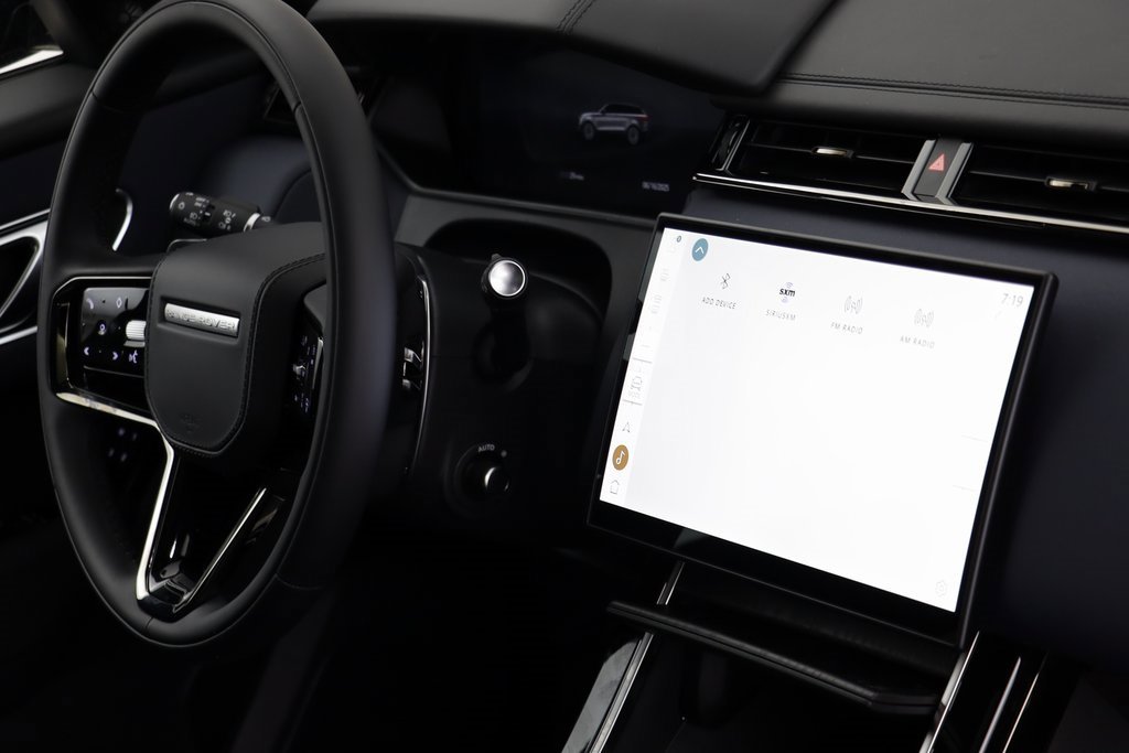 New 2026 Land Rover Range Rover Velar Dynamic SE image 21