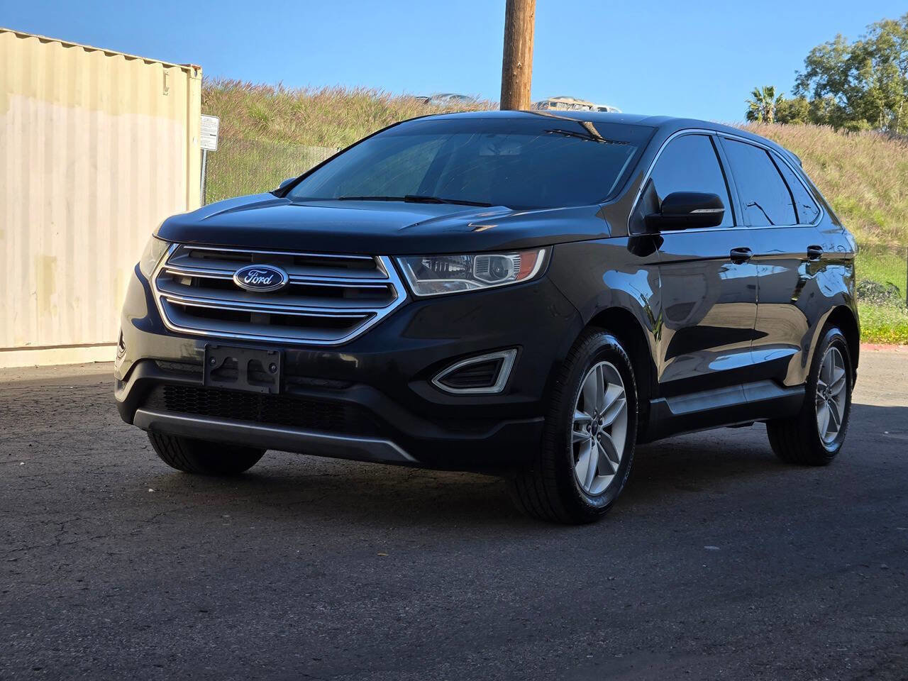 Used 2017 Ford Edge SEL image 8