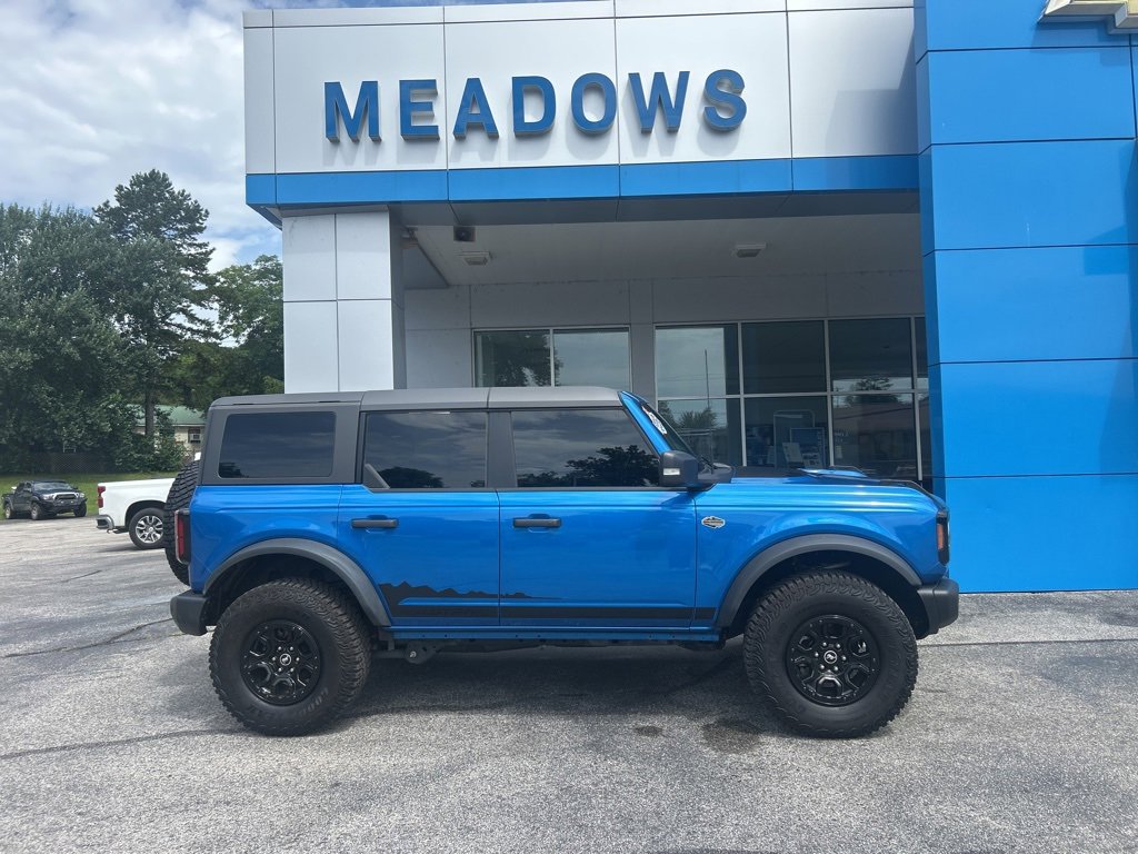 Used 2023 Ford Bronco Wildtrak image 3