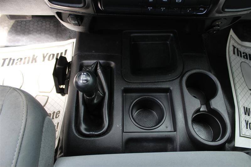Used 2018 RAM 5500 4x4 Regular Cab image 19