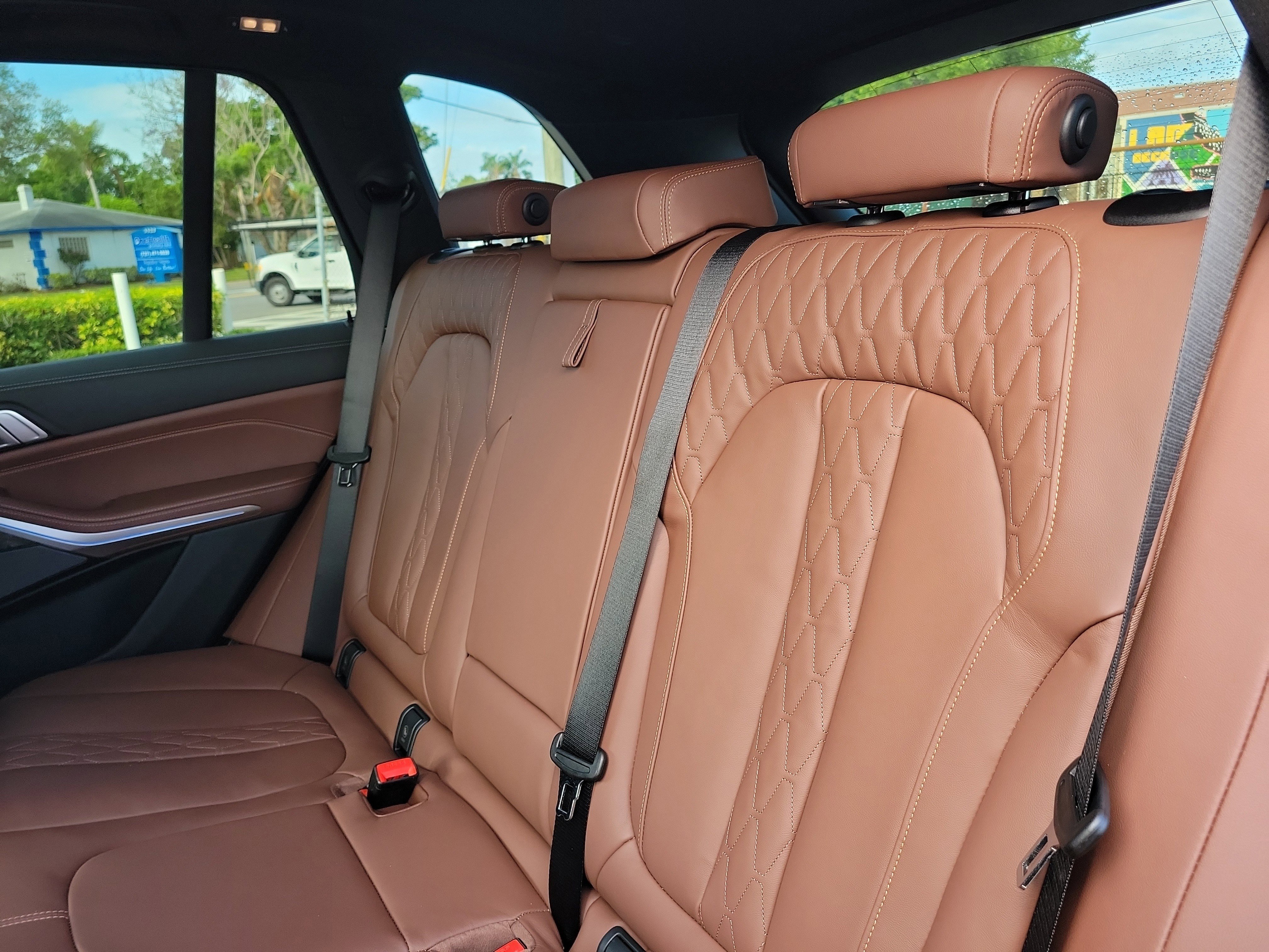 New 2026 BMW X5 xDrive50e w/ M Sport Package image 8