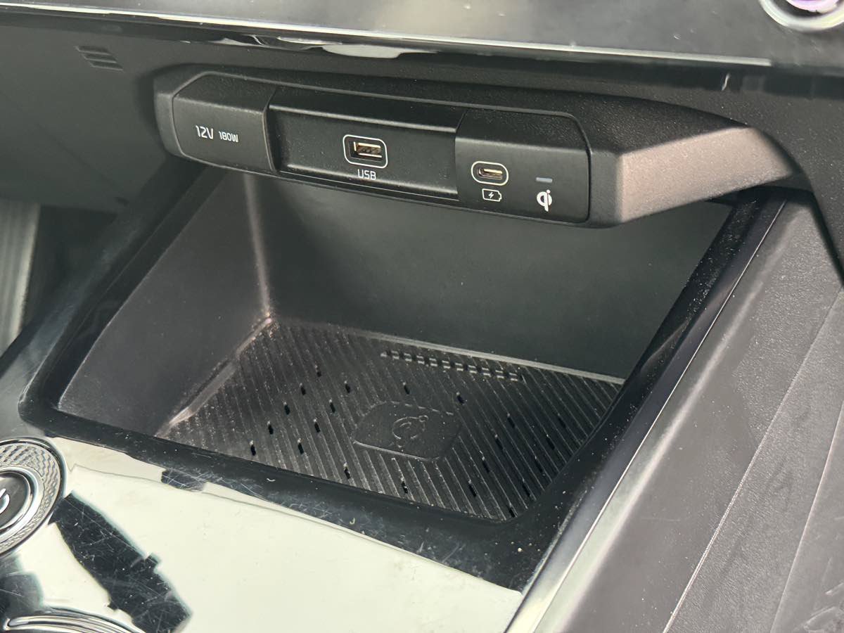 Used 2023 Kia Niro Wind FWD image 18
