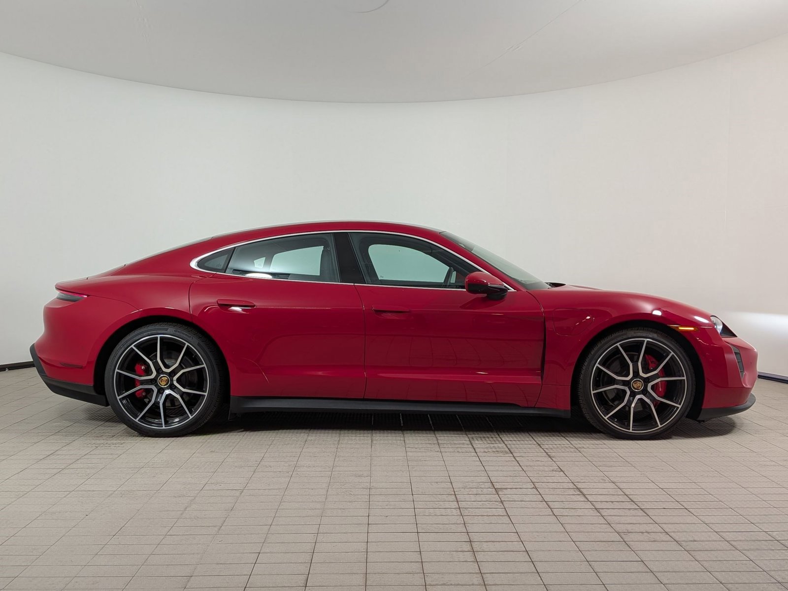 New 2024 Porsche Taycan 4S AWD/4WD image 8