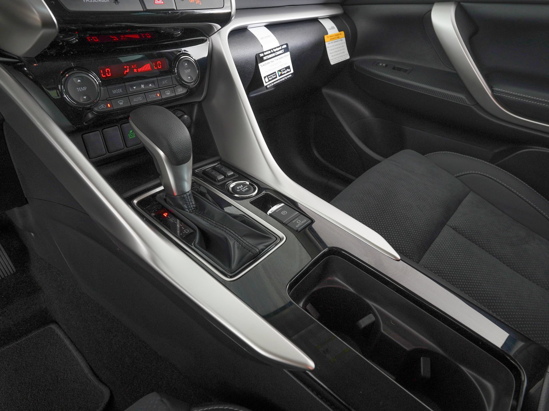 New 2026 Mitsubishi Eclipse Cross SE AWD/4WD image 11