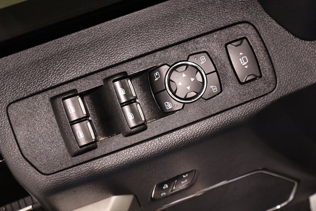 Certified 2022 Ford F250 Lariat w/ Lariat Ultimate Package image 12