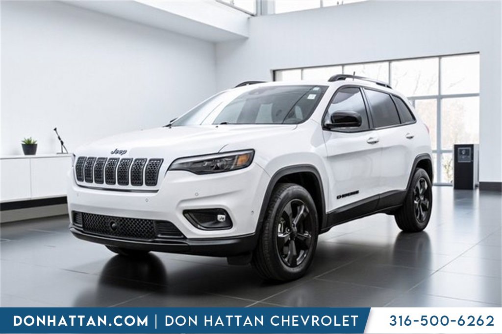Used 2023 Jeep Cherokee Altitude Lux w/ Lux Elite Package