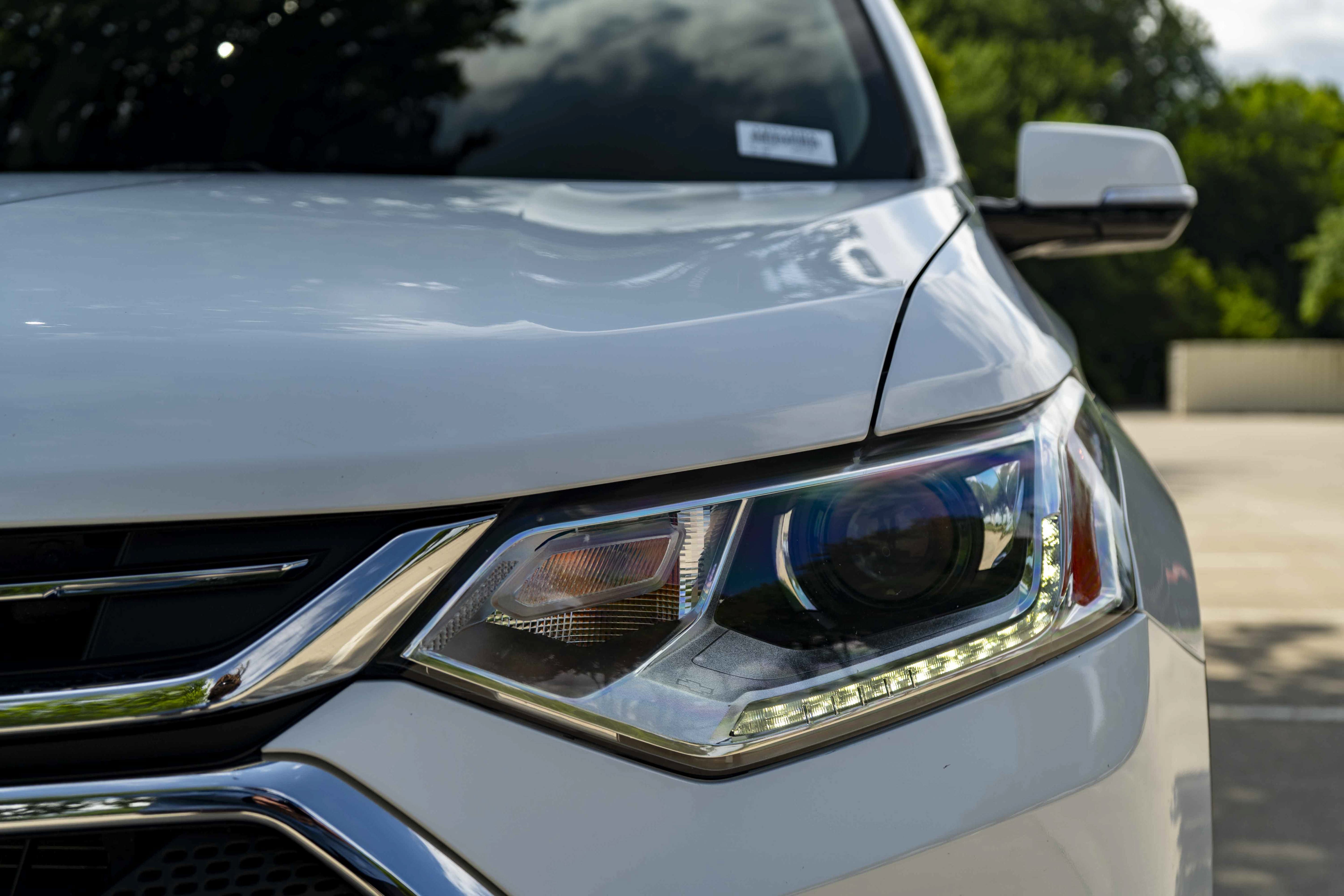 Used 2019 Chevrolet Traverse LT FWD image 11