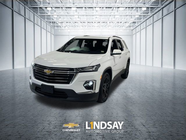 Used 2023 Chevrolet Traverse LT