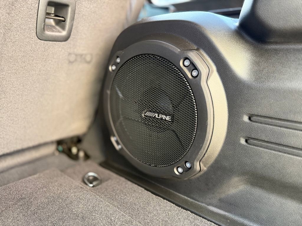 Used 2024 Jeep Wrangler Sahara w/ Technology Group image 30