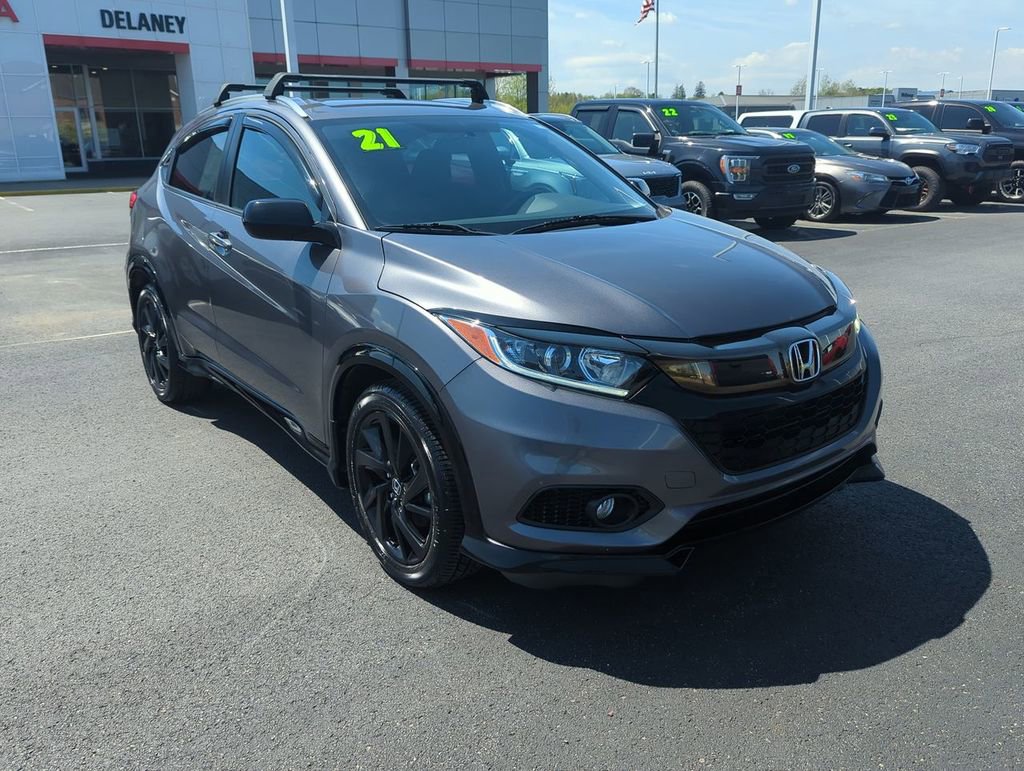 Used 2021 Honda HR-V Sport image 2