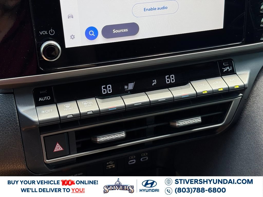 Used 2025 Toyota Camry LE FWD image 32