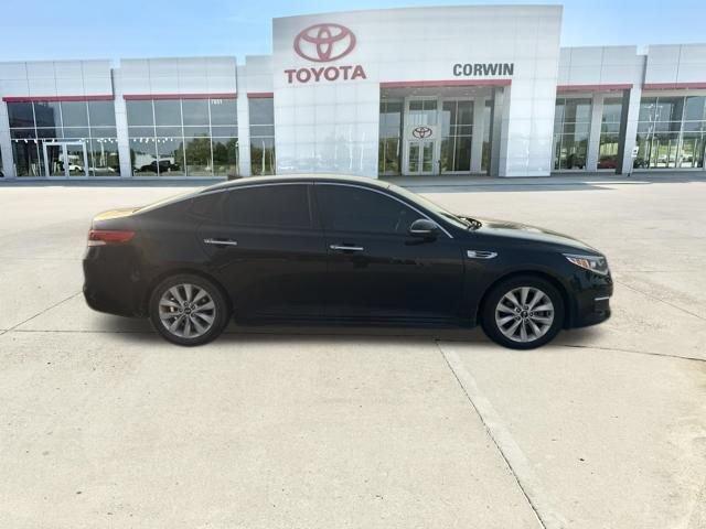 Used 2018 Kia Optima LX w/ 17" Alloy Wheels Package FWD image 35