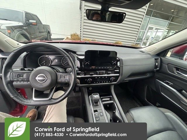 Used 2023 Nissan Pathfinder SL w/ SL Premium Package image 12