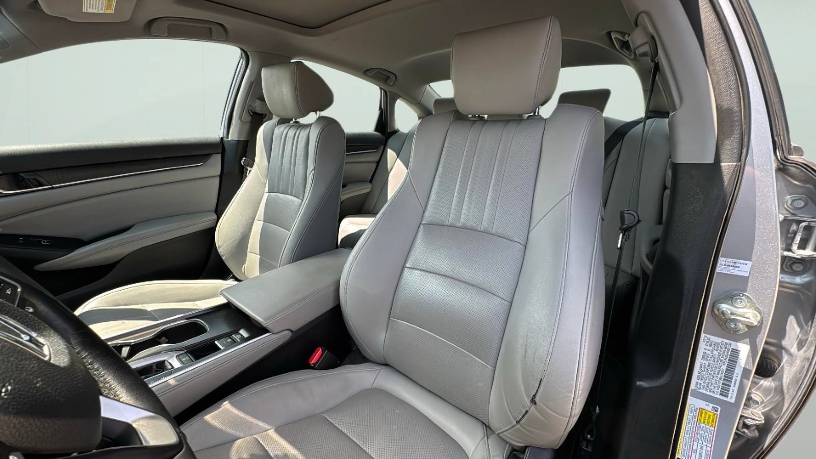 Used 2019 Honda Accord EX-L image 13