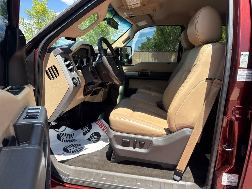 Used 2015 Ford F350 Lariat w/ Lariat Interior Package AWD/4WD image 9