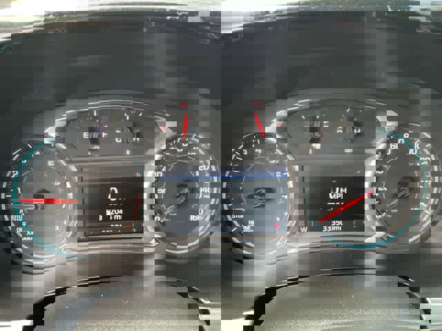 Used 2023 Chevrolet Traverse LT image 26