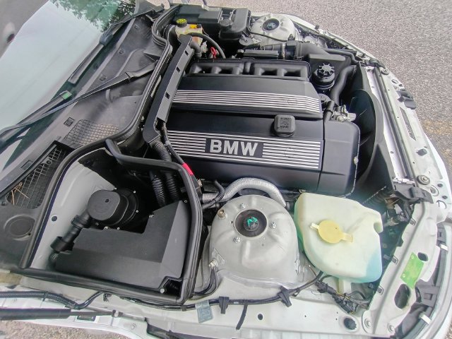 Used 2002 BMW Z3 2.5i RWD image 46