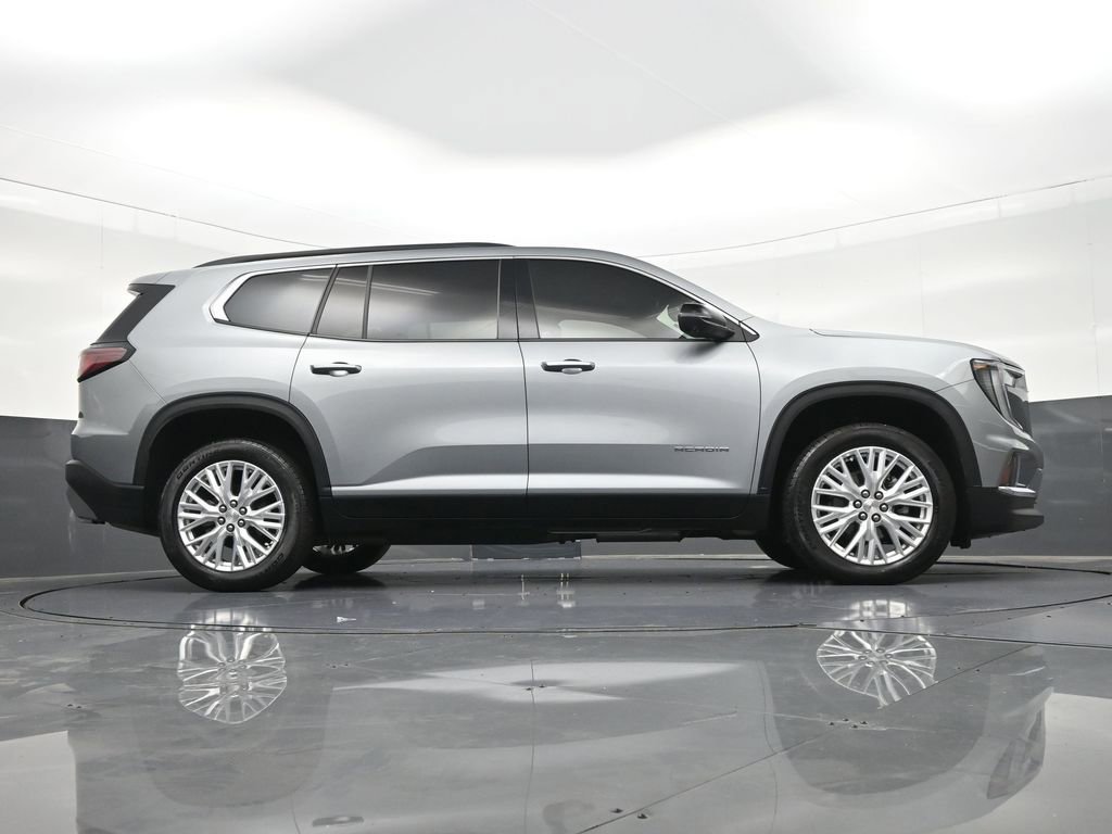 Used 2024 GMC Acadia Elevation w/ Luxury Package FWD image 33