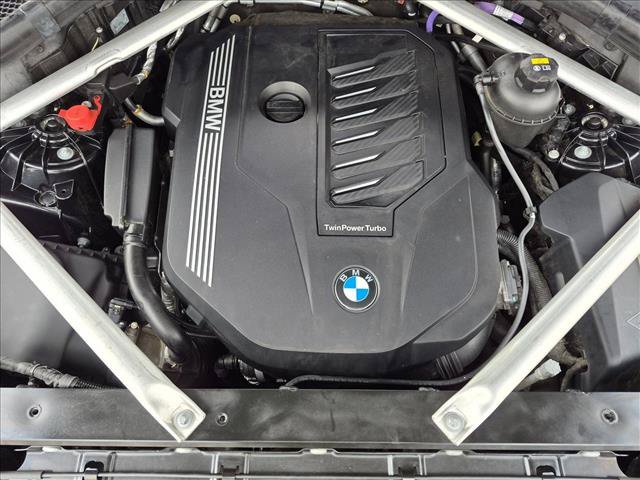 Used 2022 BMW X5 xDrive40i AWD/4WD image 23