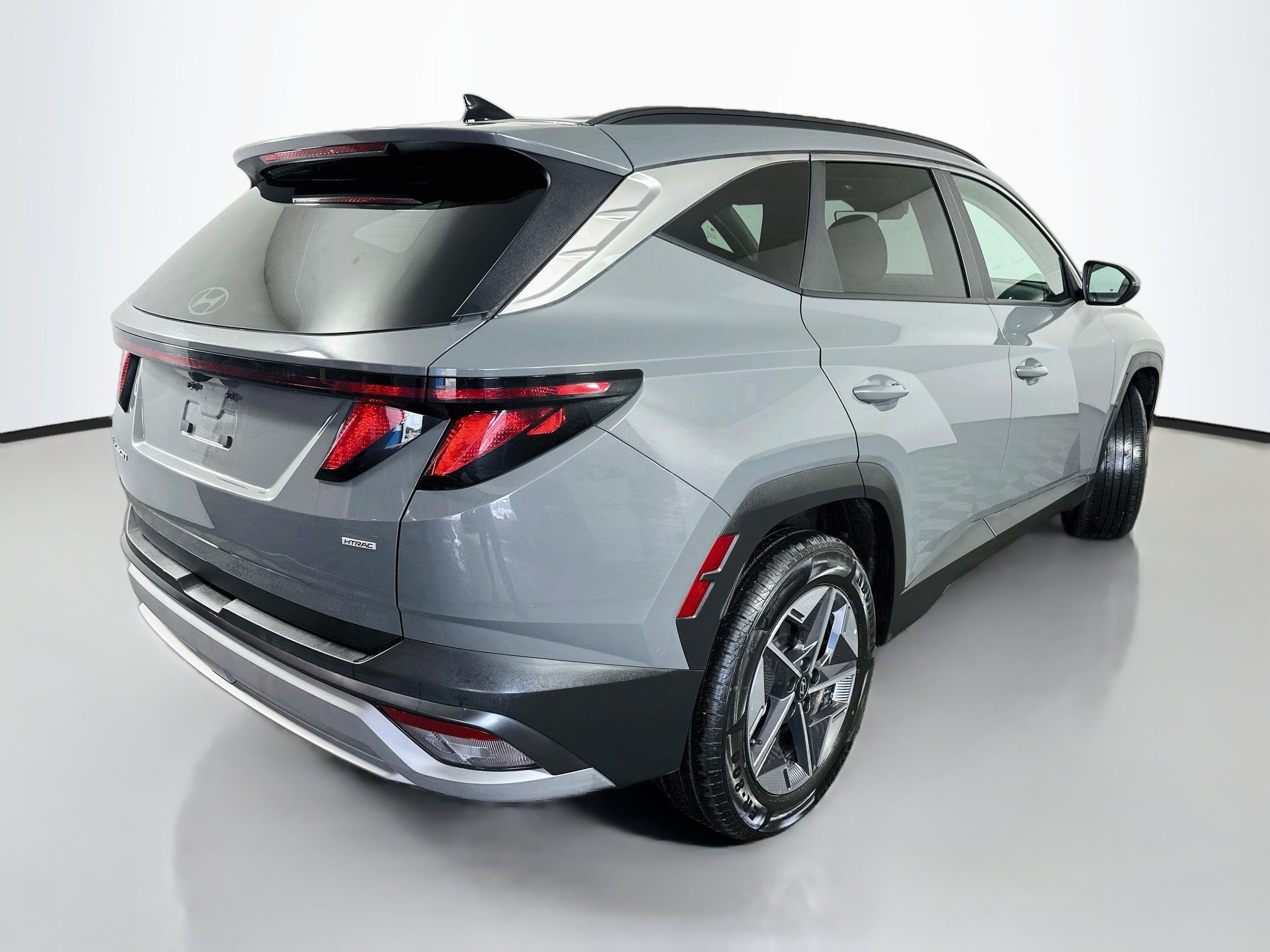 Certified 2025 Hyundai Tucson SEL AWD/4WD image 7