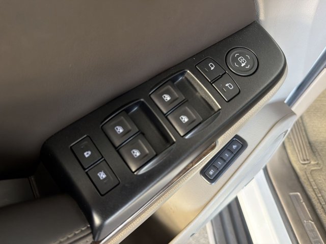 Used 2016 Chevrolet Tahoe LT RWD image 9