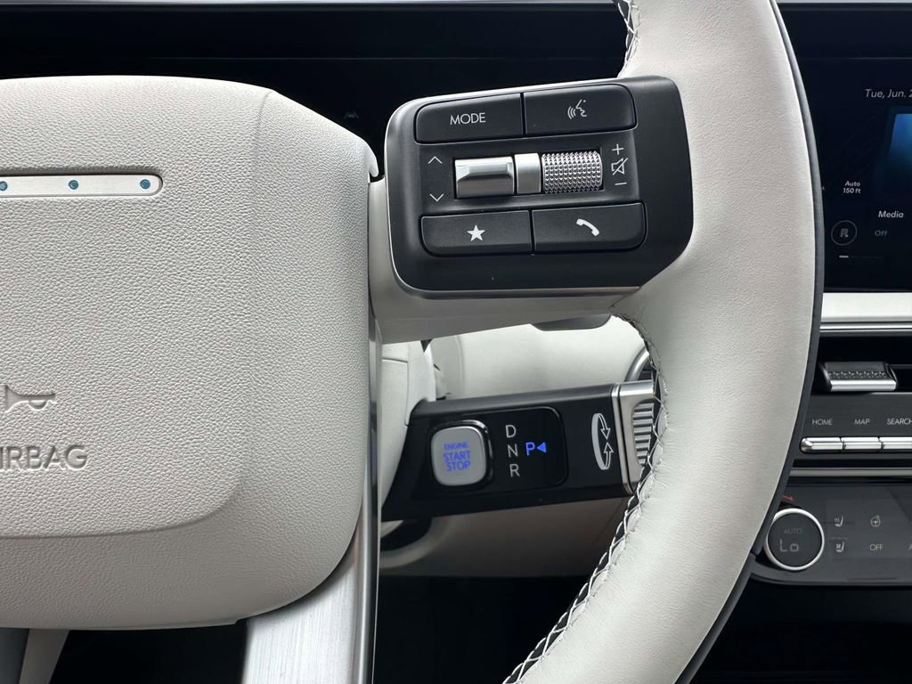 Used 2026 Hyundai Palisade Calligraphy FWD image 14