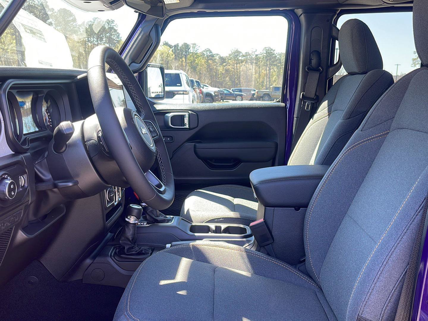 New 2026 Jeep Gladiator Sport AWD/4WD image 13