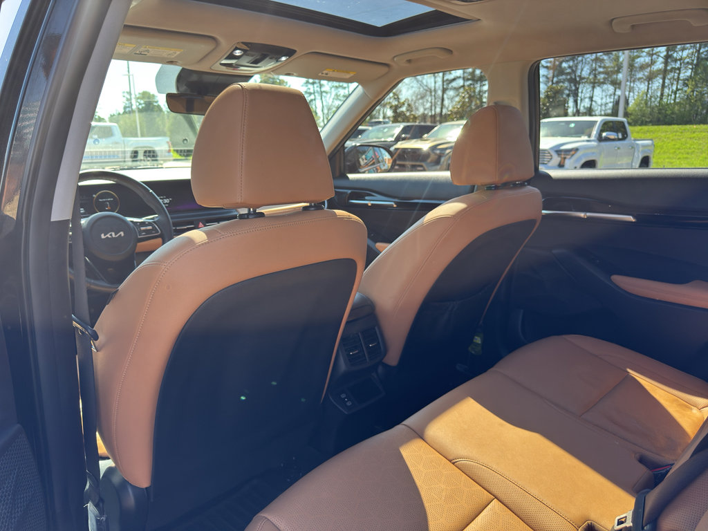 Used 2024 Kia Seltos EX image 12