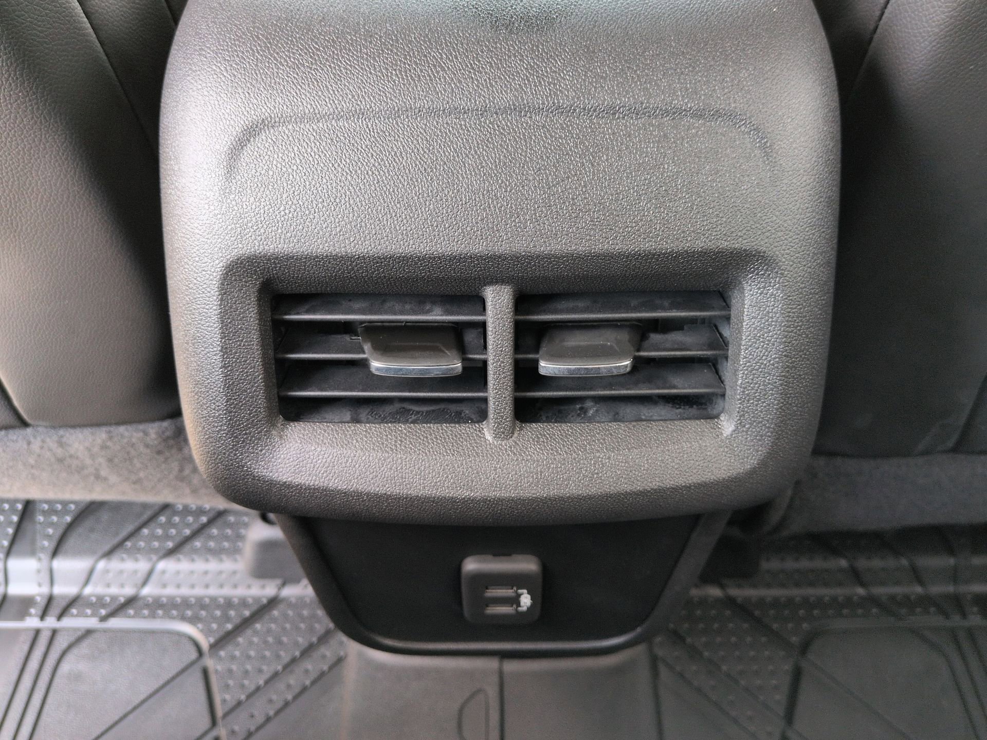 Certified 2020 Chevrolet Equinox Premier w/ Premier Redline Edition AWD/4WD image 21