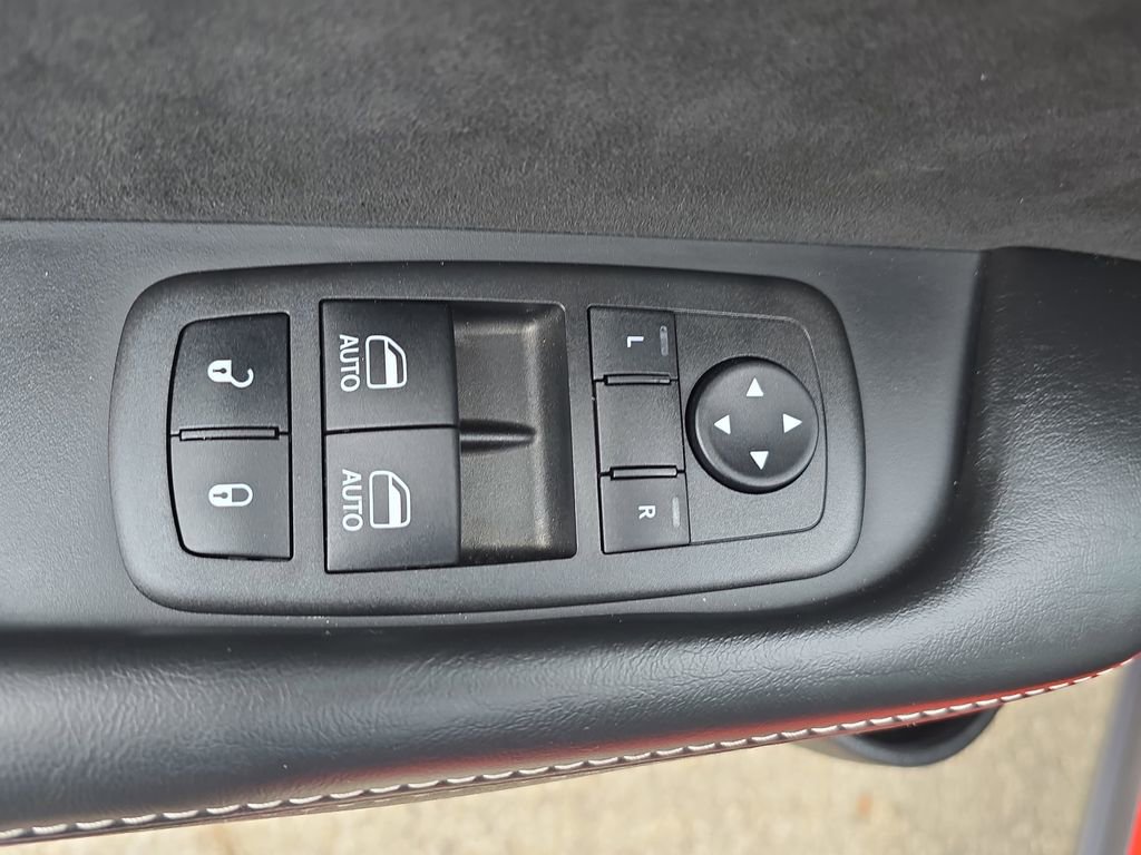 Used 2023 Dodge Challenger SRT Hellcat Redeye image 28