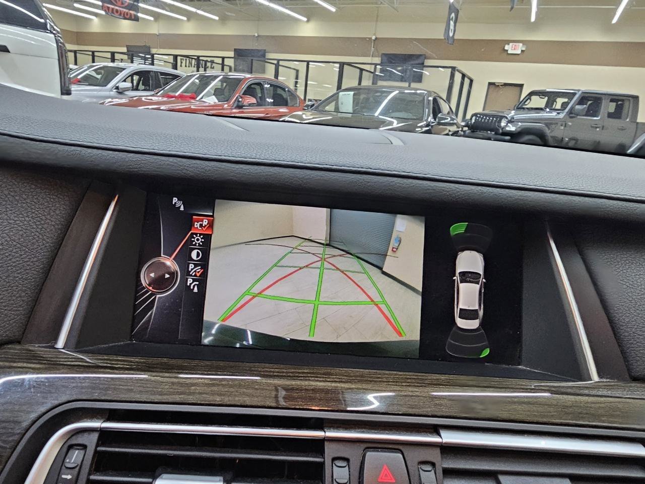 Used 2015 BMW 740Li image 32