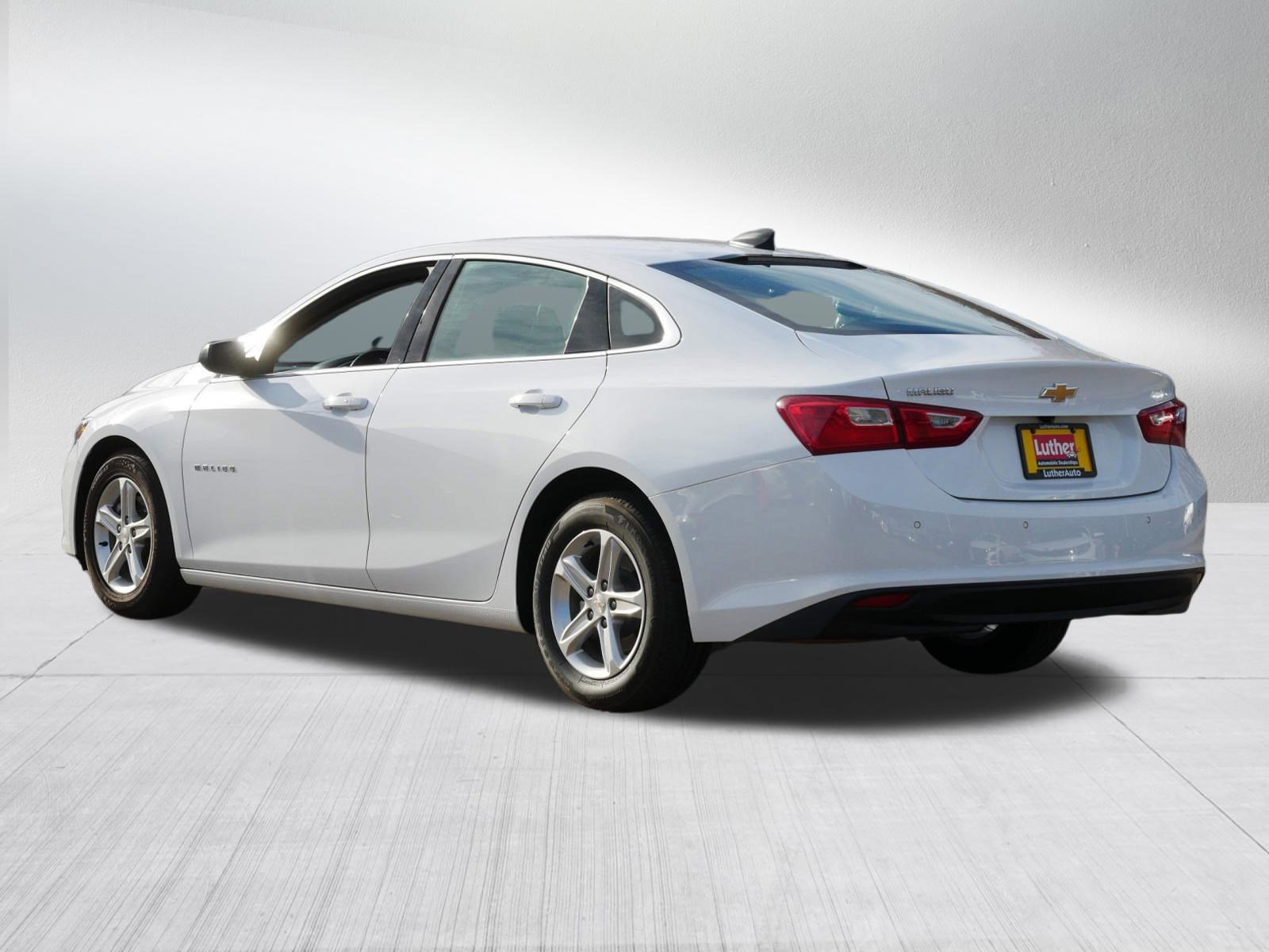 Used 2023 Chevrolet Malibu LS w/ Driver Confidence Package image 5