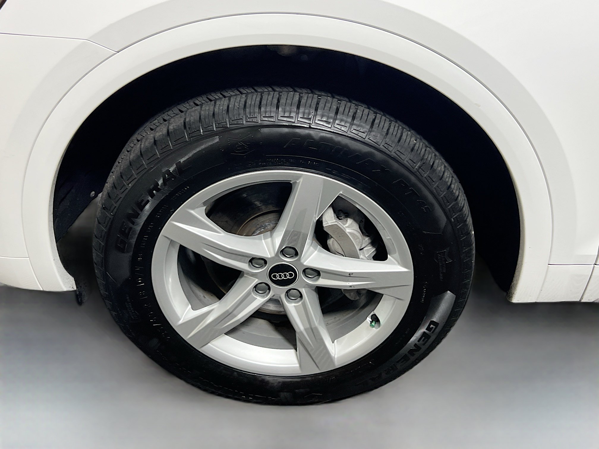 Used 2021 Audi Q5 2.0T Premium AWD/4WD image 13