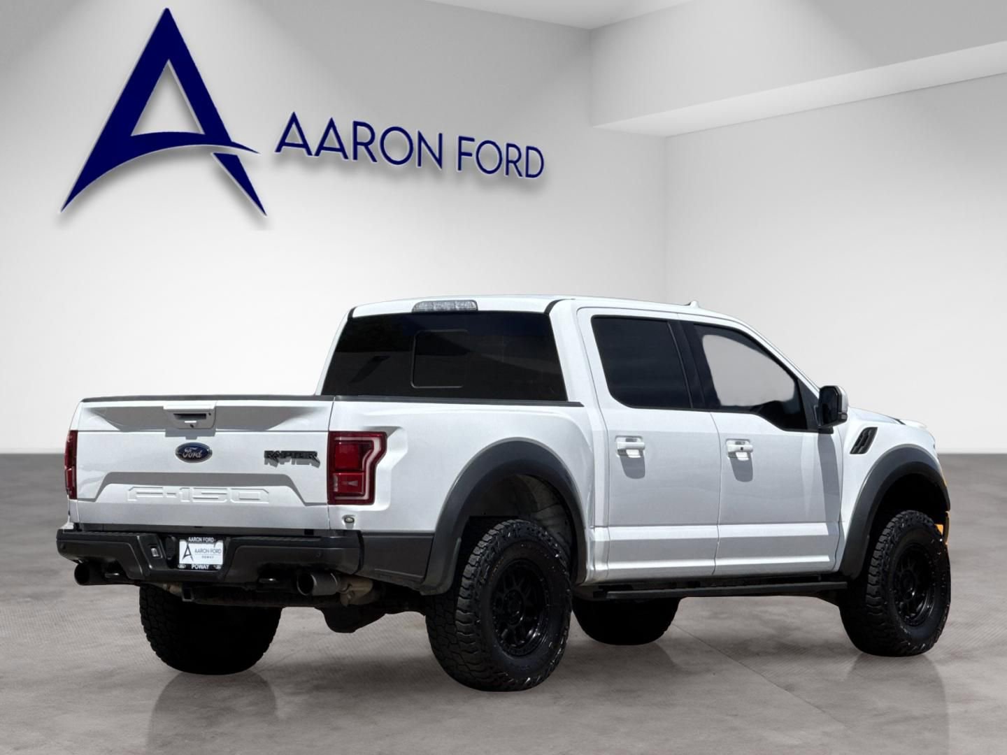 Used 2019 Ford F150 Raptor w/ Equipment Group 802A Luxury AWD/4WD image 6