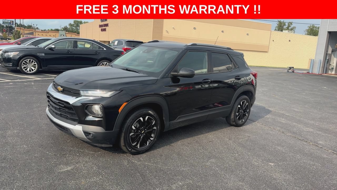 Used 2021 Chevrolet TrailBlazer LT w/ Convenience Package FWD image 4