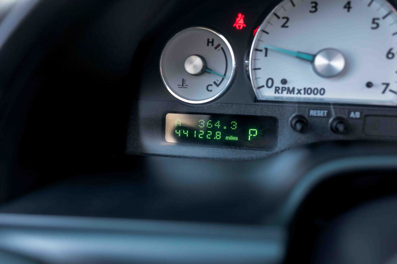 Used 2003 Ford Thunderbird Deluxe image 62