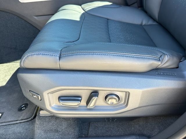 New 2026 Toyota Tundra Platinum AWD/4WD image 23