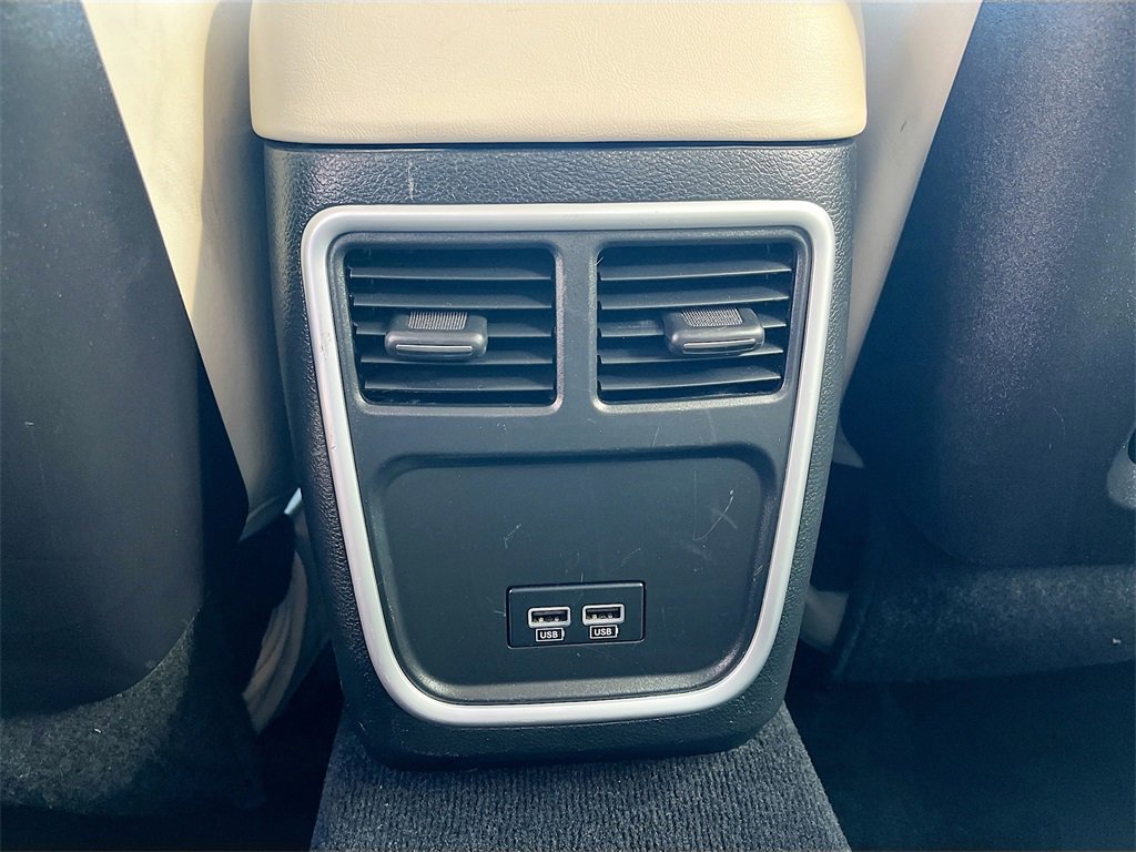 Used 2023 Chrysler 300 Touring L image 26